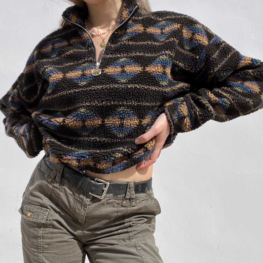 UO half zip vintage sweater, retro pattern Size M, fleece
